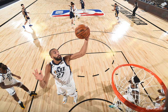 激励着身边 激励着身边