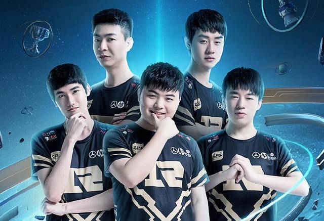 束了首战 束了首战