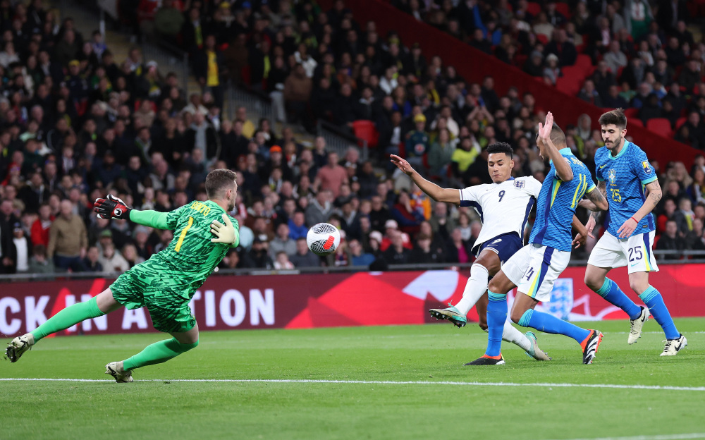 在关键时刻 在关键时刻