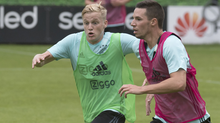 片中有女性 片中有女性