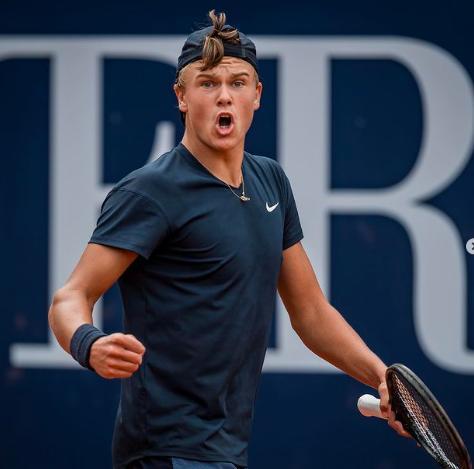 从品牌与更 从品牌与更