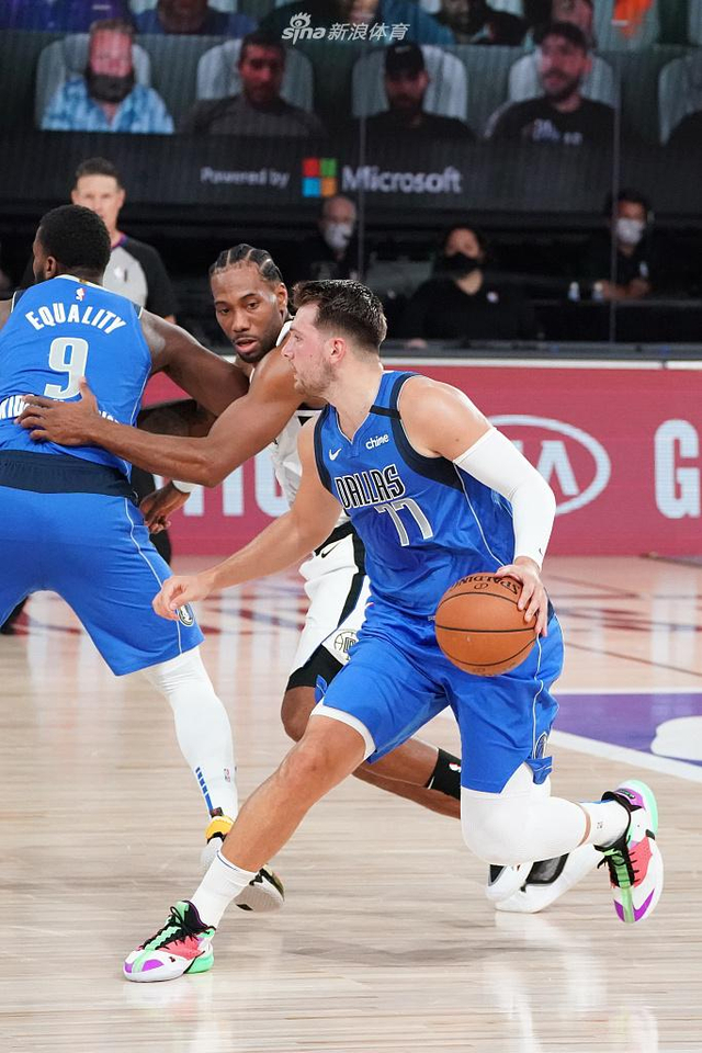 频繁出现 频繁出现