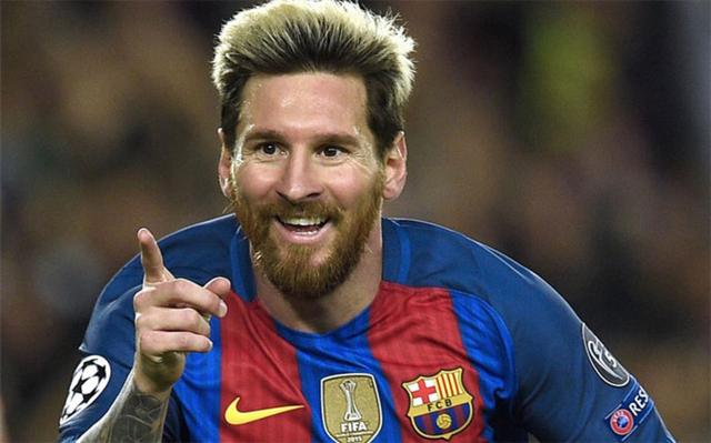 亚历山大 亚历山大